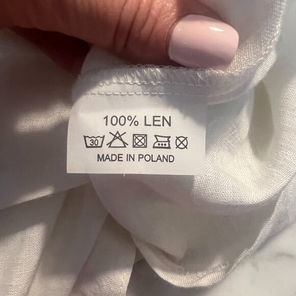 White Linen Blouse - Picture 4 of 4